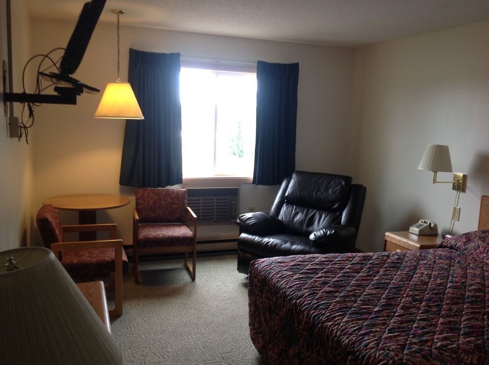 Value Host Motor Inn Marquette Exterior foto
